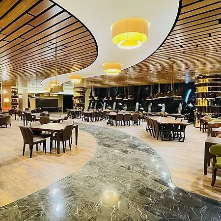 Отель Days By Wyndham Maltepe 4*