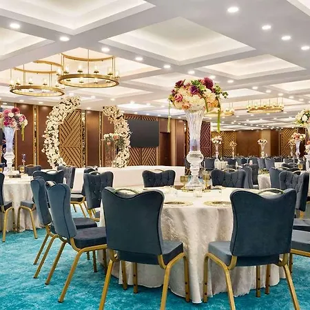 Days By Wyndham Maltepe 4*