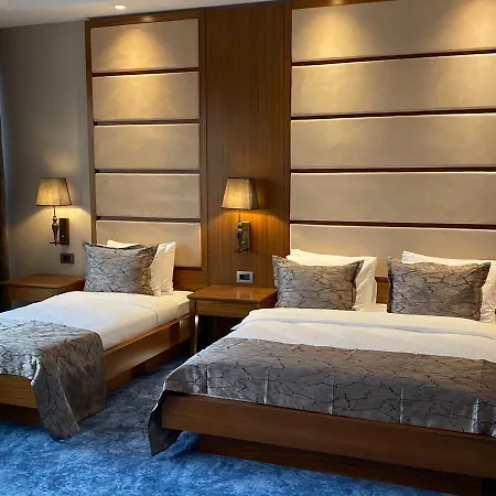 Отель Days By Wyndham Maltepe