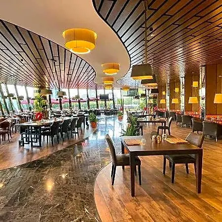 Hotel Days By Wyndham Maltepe 4*